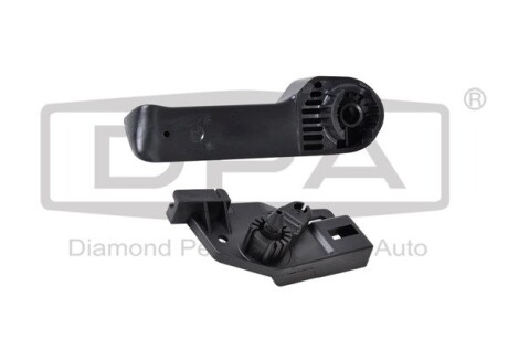 Ручка відкривання капота з кронштейном VW Golf,Passat,T5/Skoda Fabia, Octavia/Seat (99-) DPA 88231807702