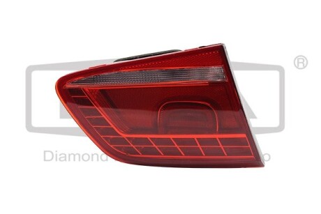 Фонарь левый внутренний LED VW Passat (10-14) DPA 99451285802