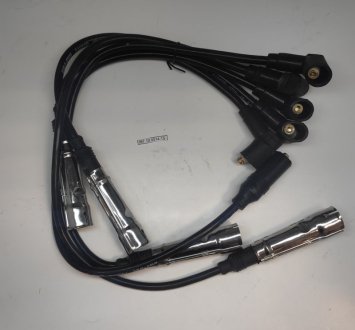 Комплект (5 шт.) проводов зажигания Audi 80/Golf/Passat 1./1.8/2.0 -97 INA-FOR 10.0514-1S (фото 1)