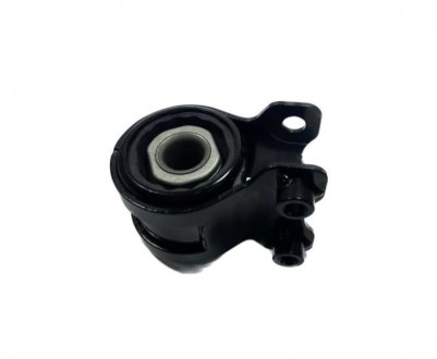 Сайлентблок передней подвески нижний Mazda 3 BK 03-08 R INA-FOR INF32.0402