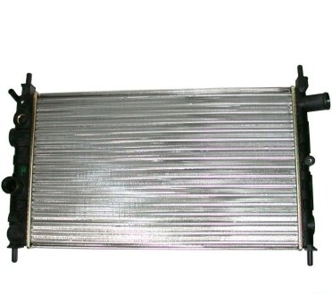 Радиатор, охлаждения дивгателя JP GROUP 1214200100 (фото 1)