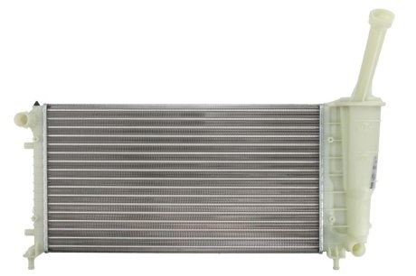 Радиатор, охлаждения дивгателя NISSENS 61889 (фото 1)