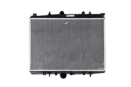 Радиатор, охлаждения дивгателя NISSENS 63703 (фото 1)