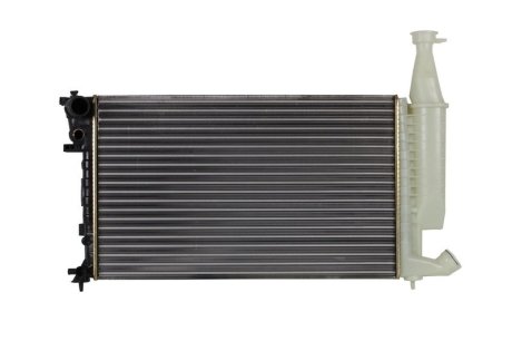 Радиатор, охлаждения дивгателя NISSENS 63716 (фото 1)