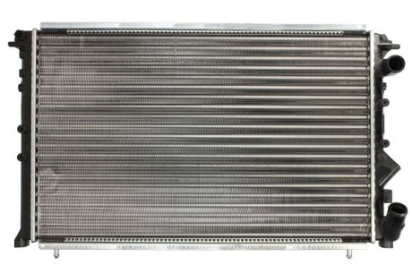 Радиатор, охлаждения дивгателя NISSENS 63874 (фото 1)