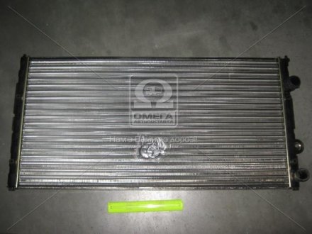 Радіатор охолодження VW PASSAT B4 (93-) 1.6-2.9i (вир-во) NISSENS 65252