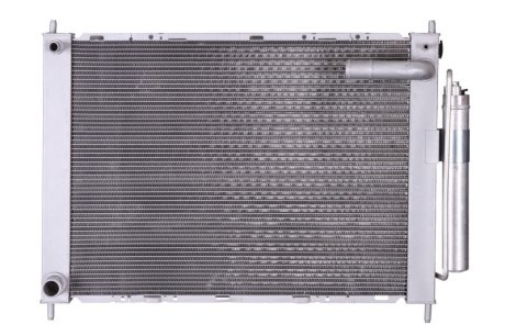 Радиатор, охлаждения дивгателя NISSENS 68747 (фото 1)