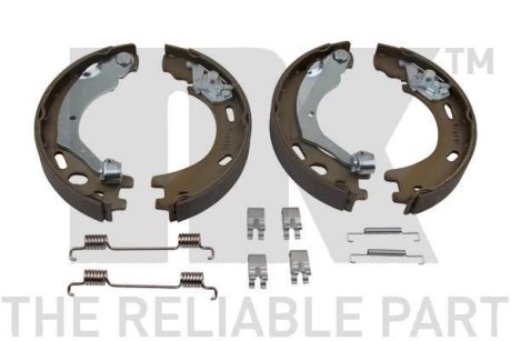 Комплект тормозных колодок, стояночная тормозная система NK 2712769