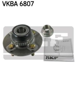 Комплект подшипника ступицы колеса SKF VKBA6807 (фото 1)