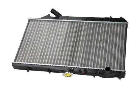 Радиатор, охлаждения дивгателя THERMOTEC D73005TT (фото 1)