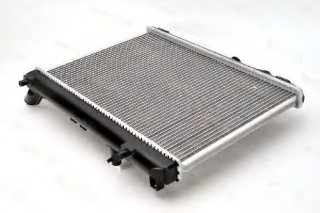 Радиатор, охлаждения дивгателя THERMOTEC D73015TT (фото 1)