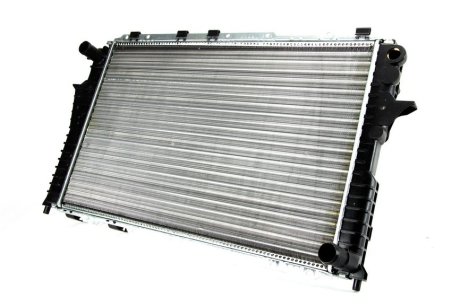 Радиатор, охлаждения дивгателя THERMOTEC D7A015TT (фото 1)