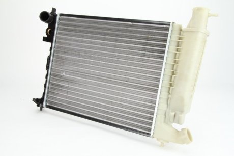 Радиатор, охлаждения дивгателя THERMOTEC D7P025TT