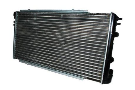 Радиатор, охлаждения дивгателя THERMOTEC D7R009TT (фото 1)