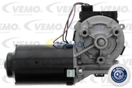 Двигатель стеклоочистителя VEMO V24070030